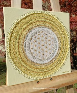 ... SLUNEČNÍ MANDALA - MALIČKÁ ... - plátno 30x30cm, akryl s diamantovými křišťály