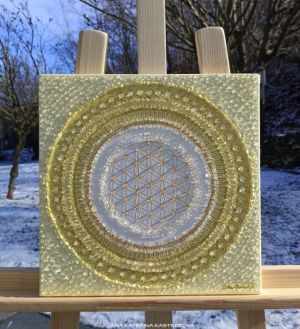 ... SLUNEČNÍ MANDALA - MALIČKÁ II. ... - original, plátno 30x30cm, akryl s diamantovými křišťály